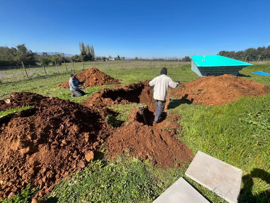 Excavación del terreno para la piscina